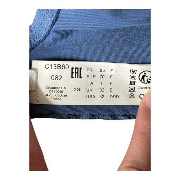Chantelle T-Shirt bra C13B60 C Jolie Memory Foam blue size 32DDD 32F - Picture 6 of 7
